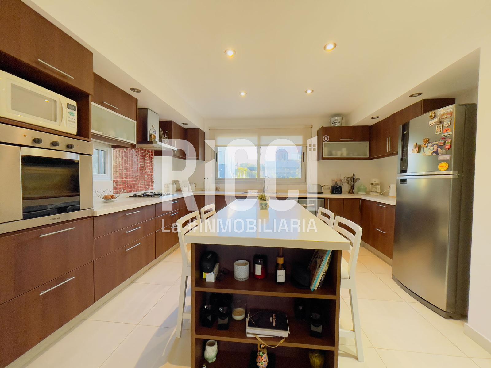 Foto Casa en Venta en Guillermo E Hudson, Berazategui 47 al 6700