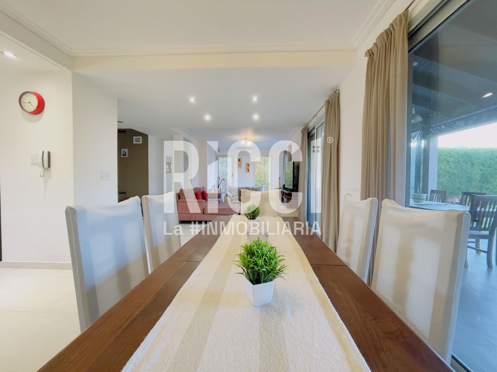 Foto Casa en Venta en Guillermo E Hudson, Berazategui 47 al 6700