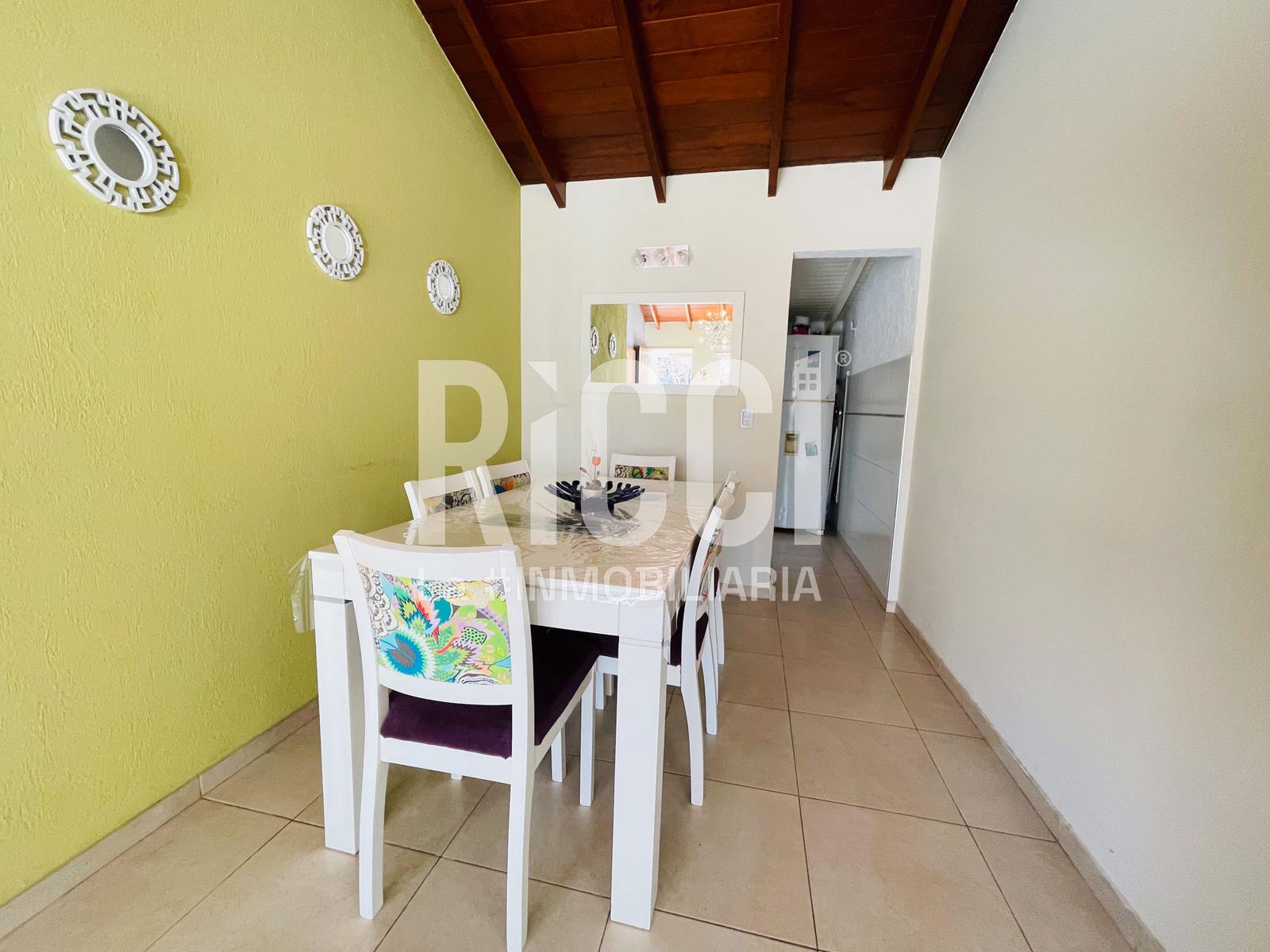 Foto Casa en Venta en Quilmes, Quilmes Madres de Plaza de Mayo al 500