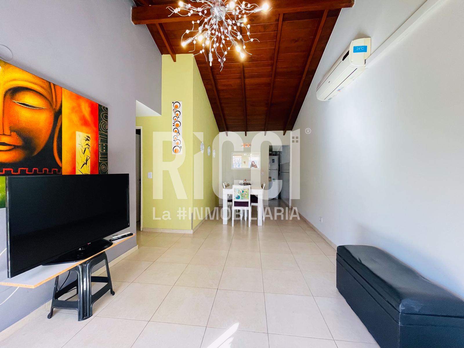 Foto Casa en Venta en Quilmes, Quilmes Madres de Plaza de Mayo al 500