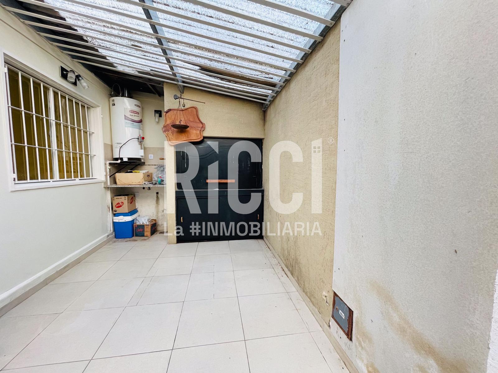 Foto Casa en Venta en Quilmes, Quilmes Madres de Plaza de Mayo al 500