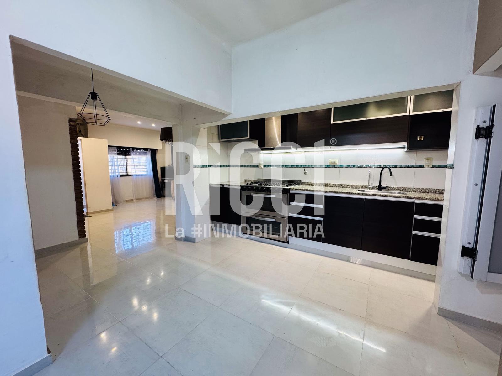 Foto PH en Venta en Quilmes, Quilmes Ph al frente 4 ambientes en Venta Quilmes