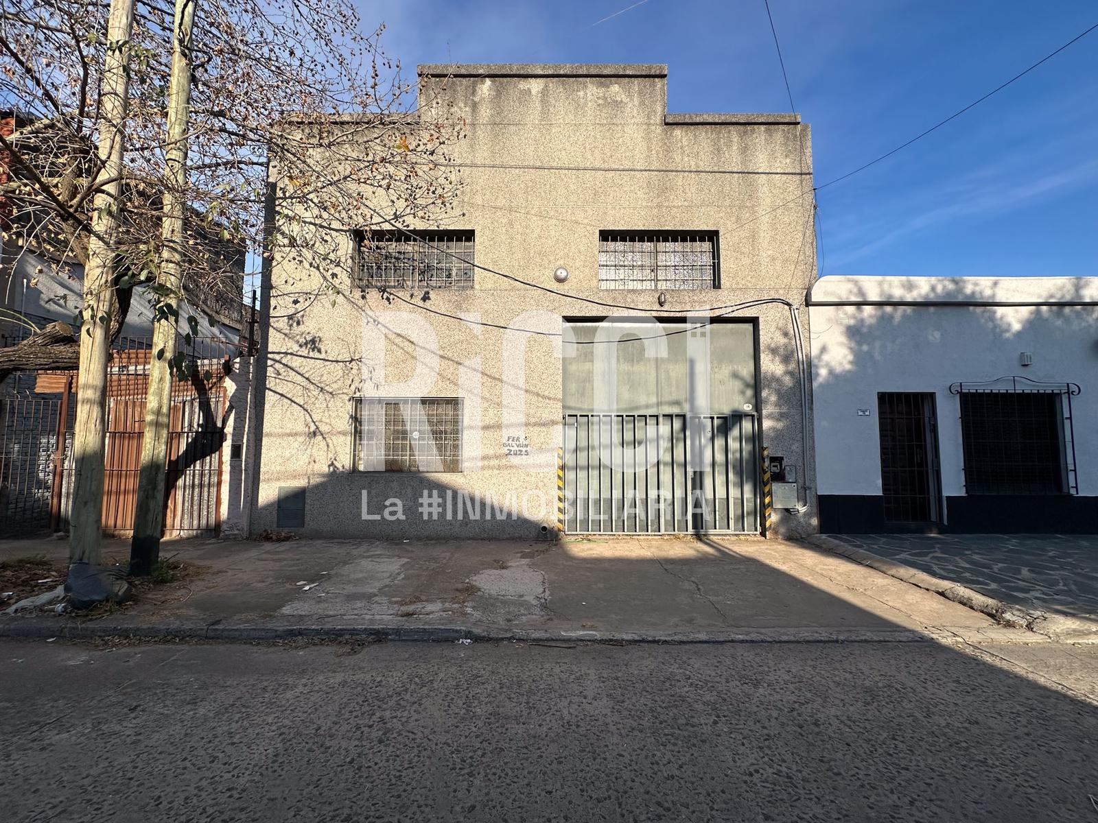 Foto Local en Venta en Bernal, Quilmes galpon en venta en bernal 
