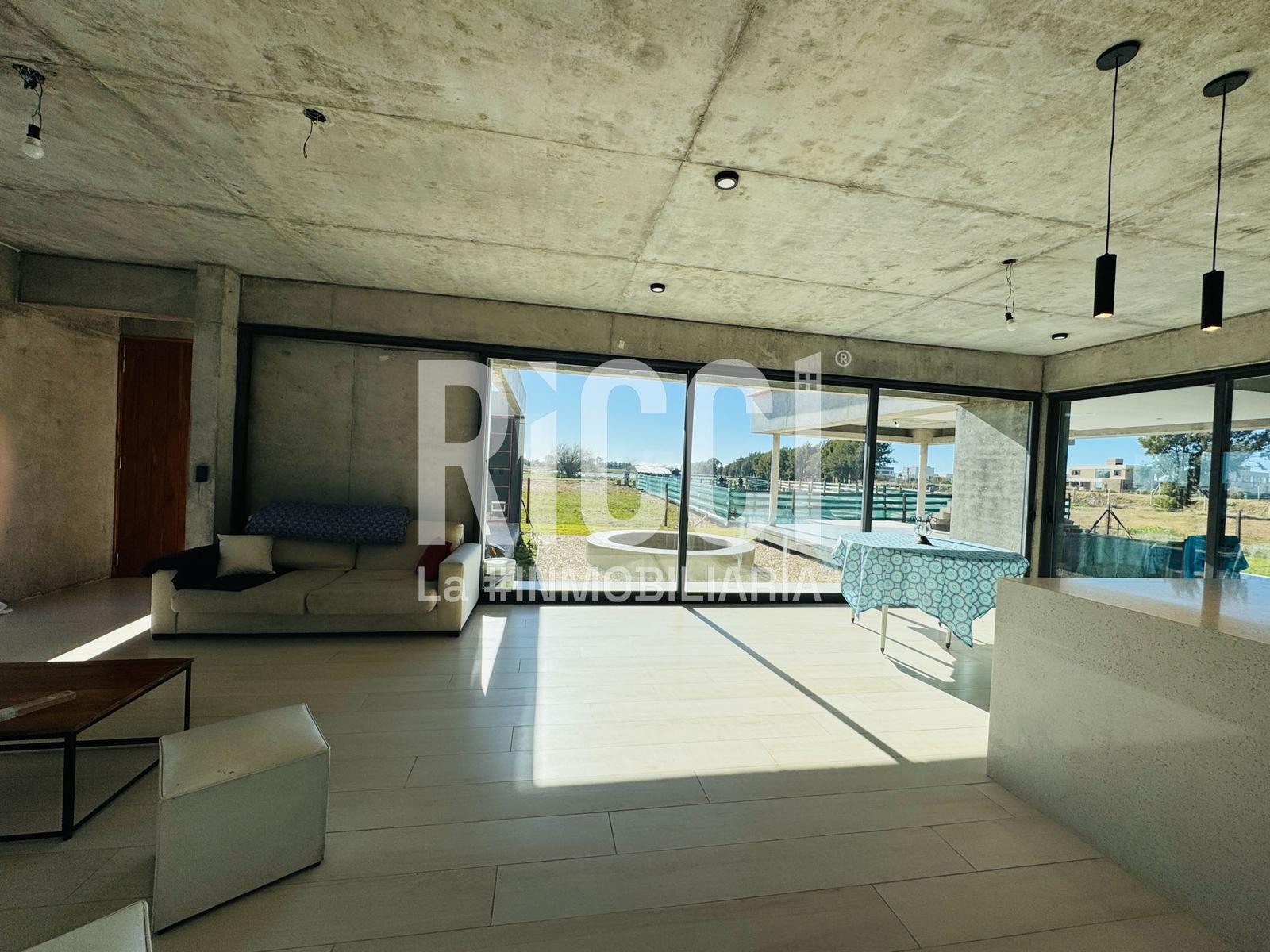 Foto Casa en Venta en Puerto Nizuc, Guillermo E Hudson casa 4 ambientes en venta en Puerto Nizuc Hudson