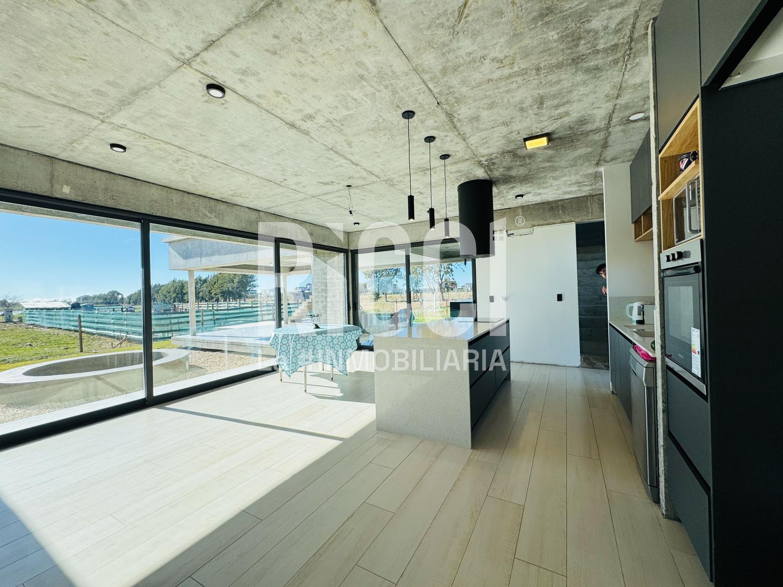 Foto Casa en Venta en Puerto Nizuc, Guillermo E Hudson casa 4 ambientes en venta en Puerto Nizuc Hudson