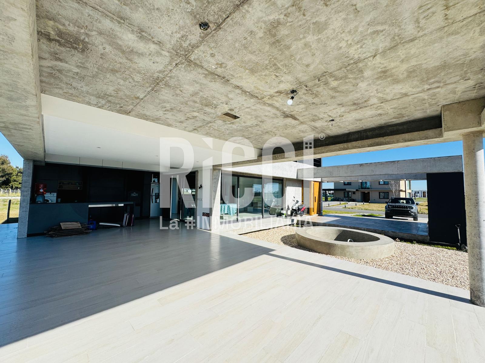 Foto Casa en Venta en Puerto Nizuc, Guillermo E Hudson casa 4 ambientes en venta en Puerto Nizuc Hudson