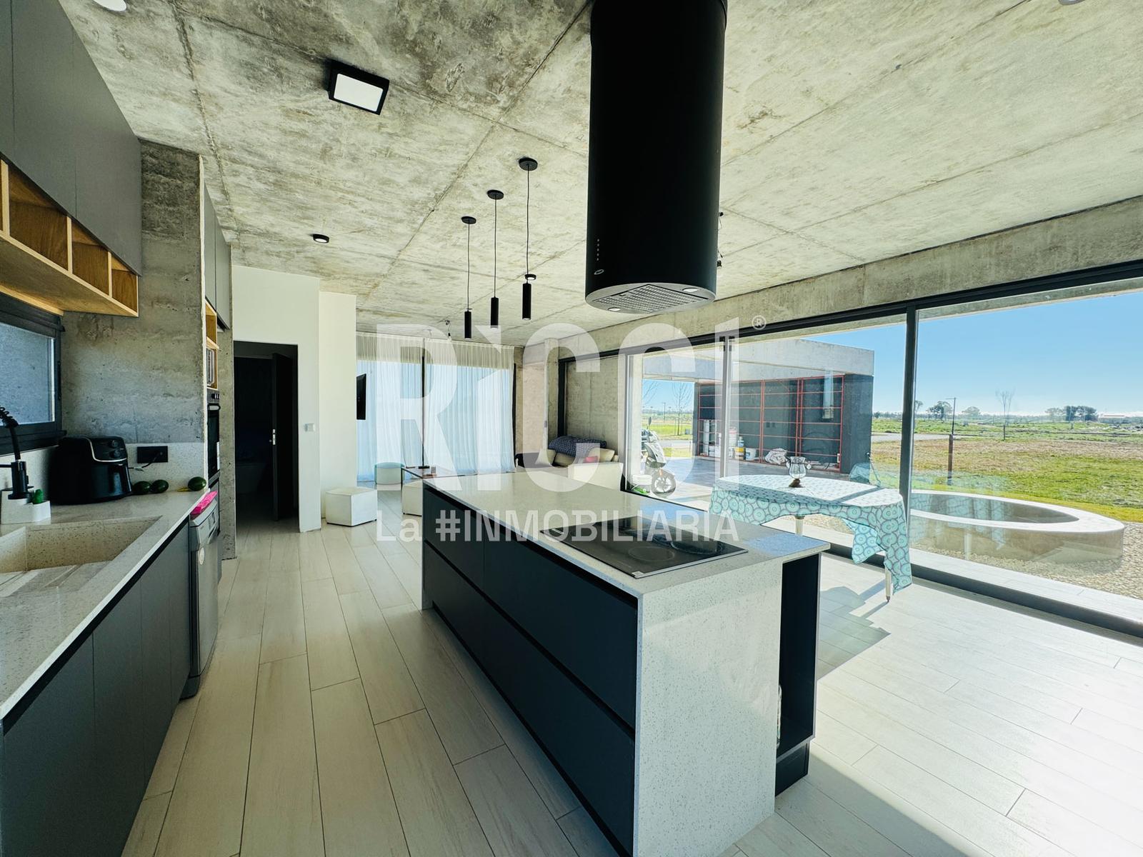 Foto Casa en Venta en Puerto Nizuc, Guillermo E Hudson casa 4 ambientes en venta en Puerto Nizuc Hudson