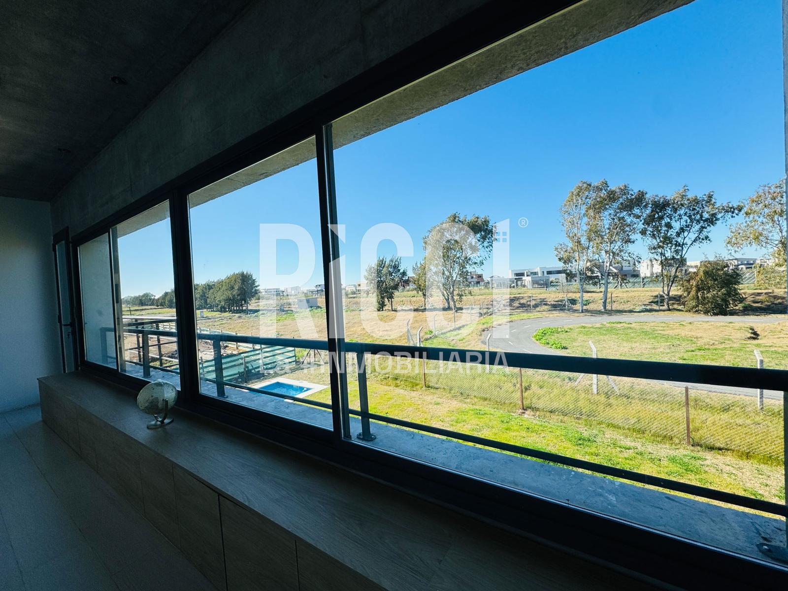 Foto Casa en Venta en Puerto Nizuc, Guillermo E Hudson casa 4 ambientes en venta en Puerto Nizuc Hudson