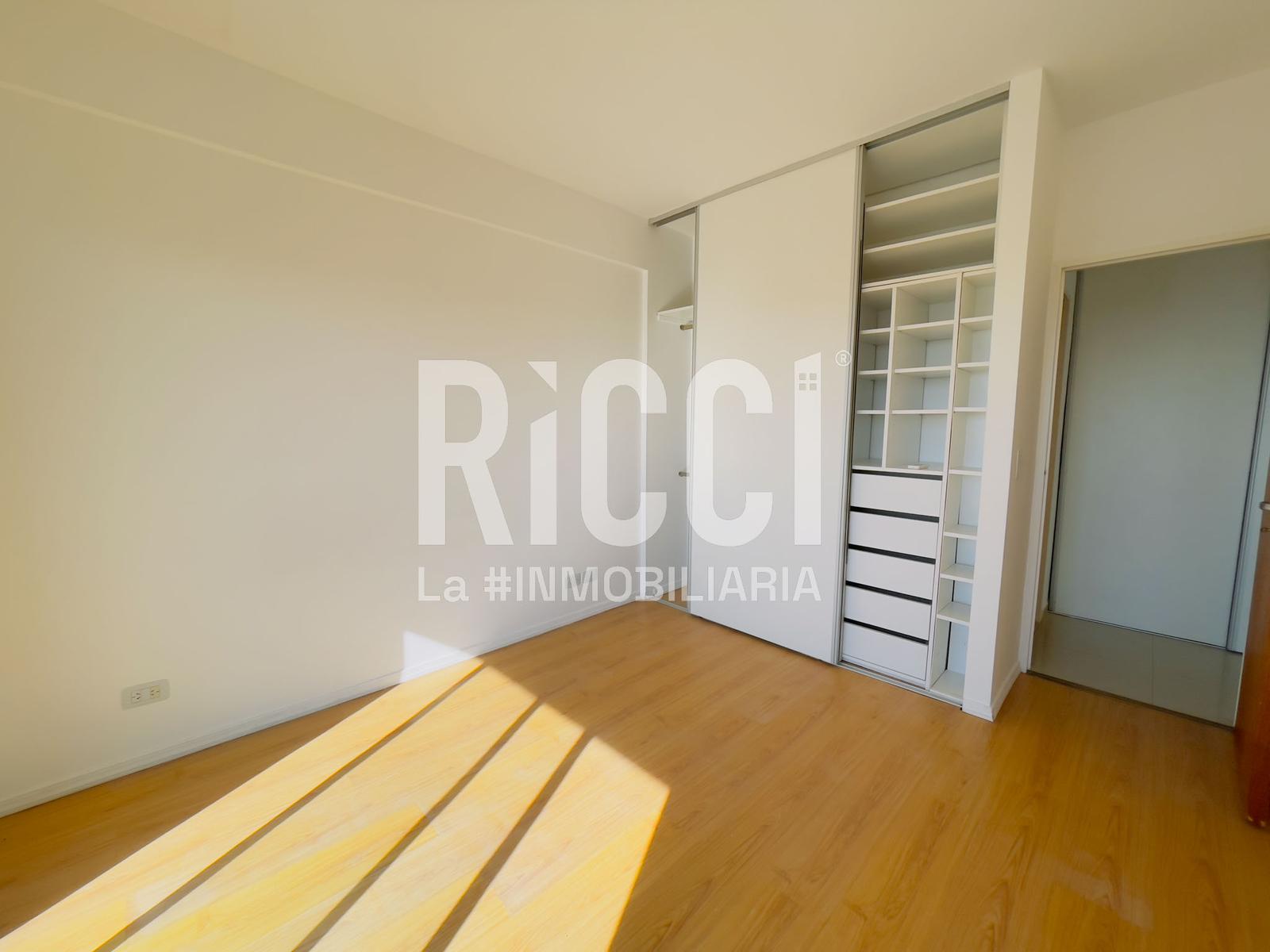 Foto Departamento en Venta en Quilmes, Quilmes Mitre al 300