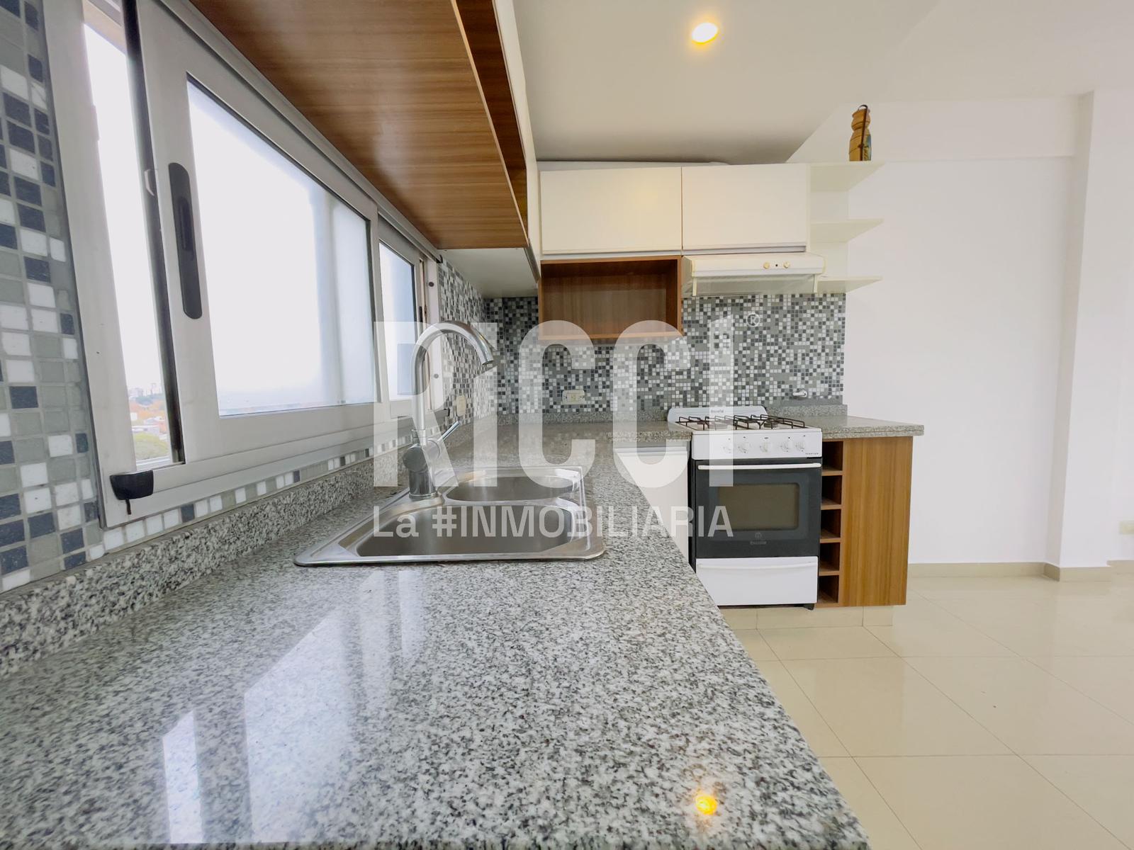 Foto Departamento en Venta en Quilmes, Quilmes Mitre al 300