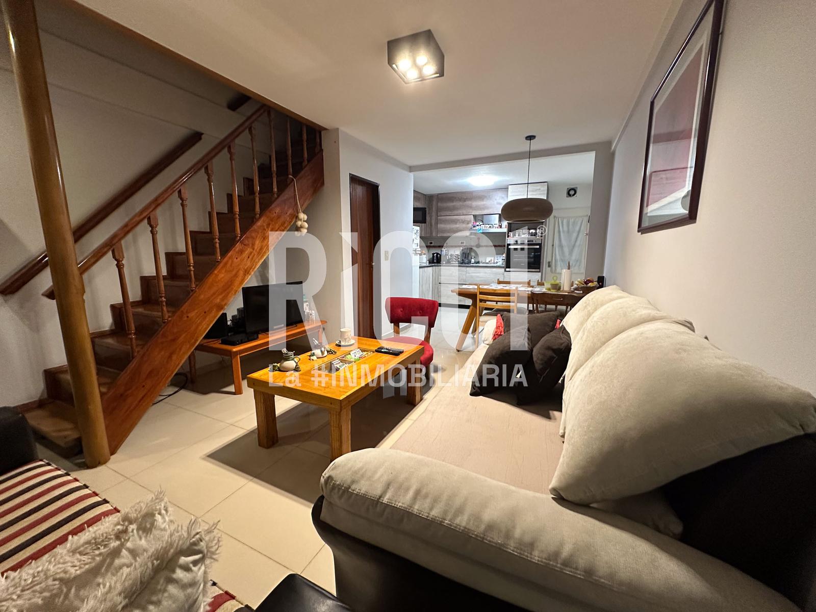 Foto Casa en Venta en Berazategui, G.B.A. Zona Sur 28  al 3600