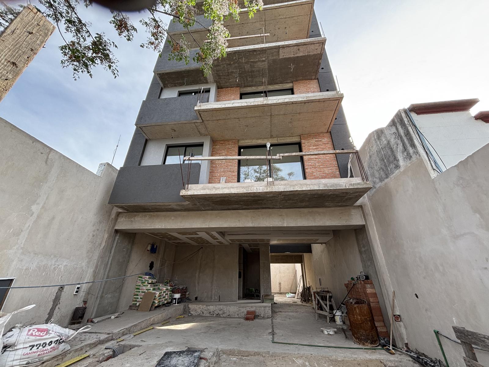 Foto Departamento en Venta en Quilmes, G.B.A. Zona Sur Andres Baranda  al 100