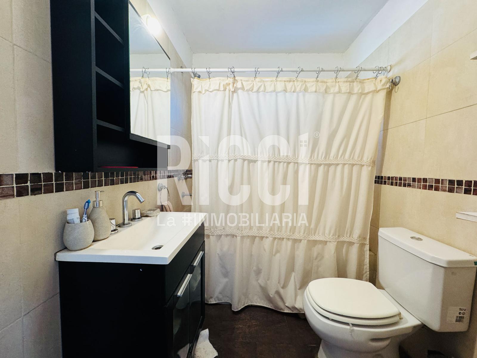 Foto PH en Venta en Quilmes Oeste, Quilmes intendente Olivieri  al 1500