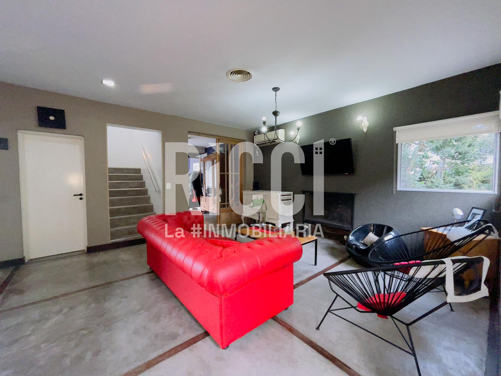 Foto Casa en Venta en Berazategui, G.B.A. Zona Sur Los Ombues de Hudson 