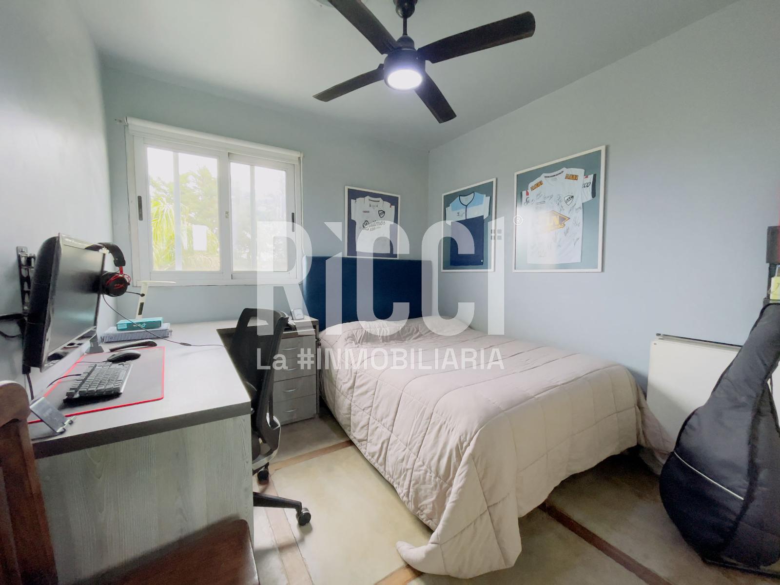 Foto Casa en Venta en Berazategui, G.B.A. Zona Sur Los Ombues de Hudson 