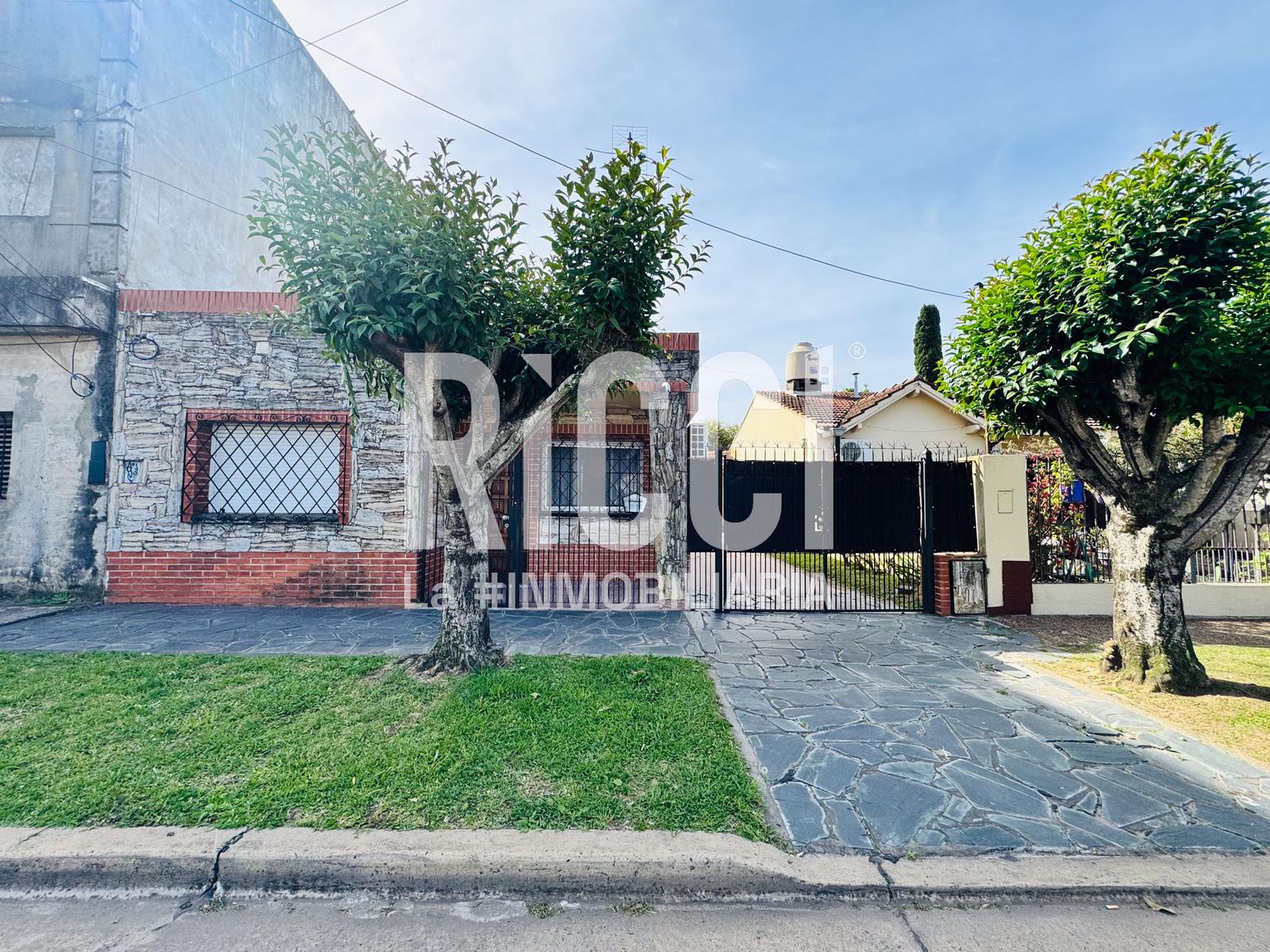 Foto Casa en Venta en Berazategui, Berazategui 3 al 4800