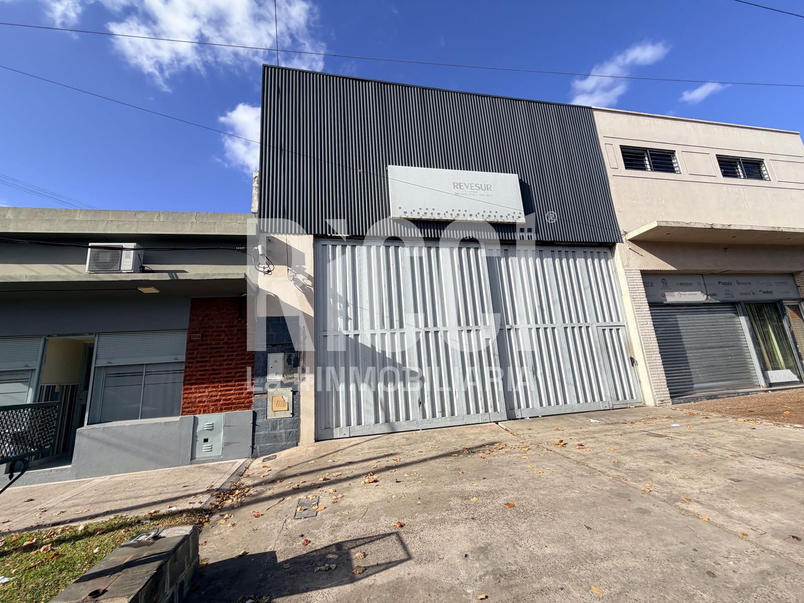 Foto Local en Venta en Bernal Oeste, Quilmes Avellaneda  al 900