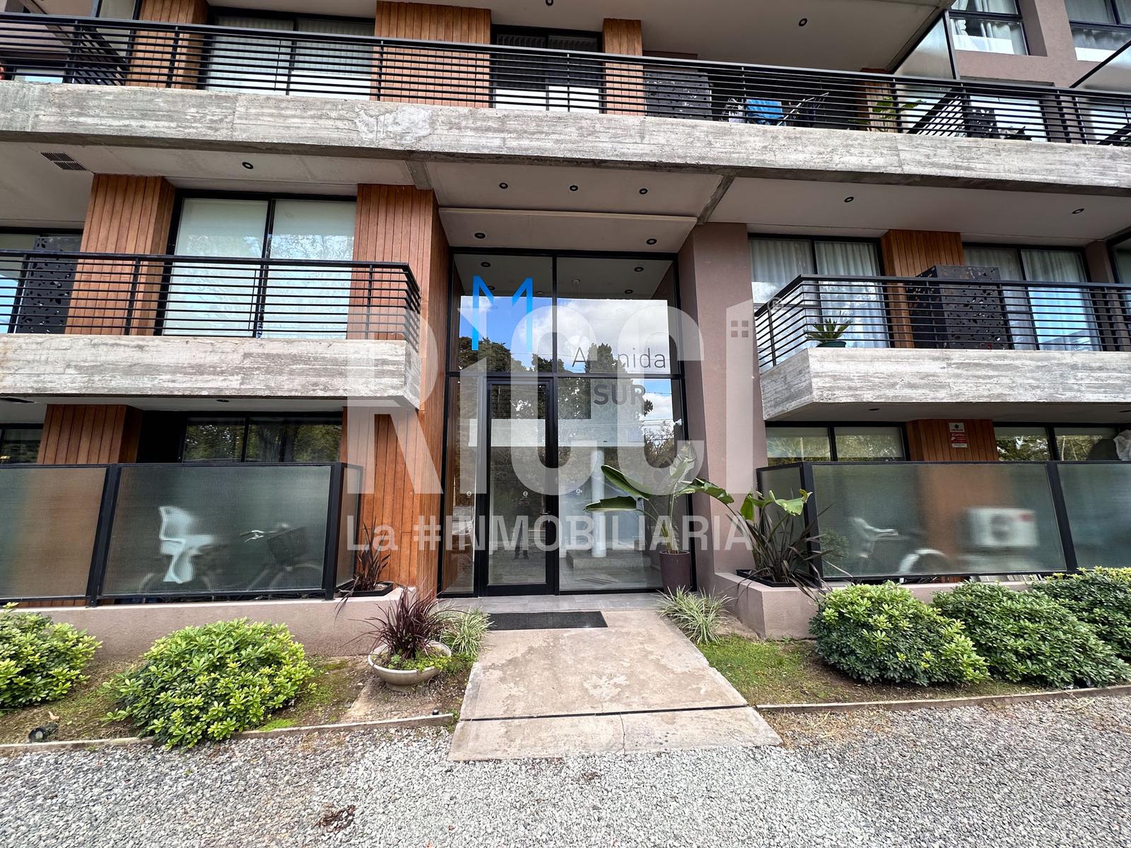 Foto Departamento en Venta en Ranelagh, Berazategui Av. Milazzo al 200