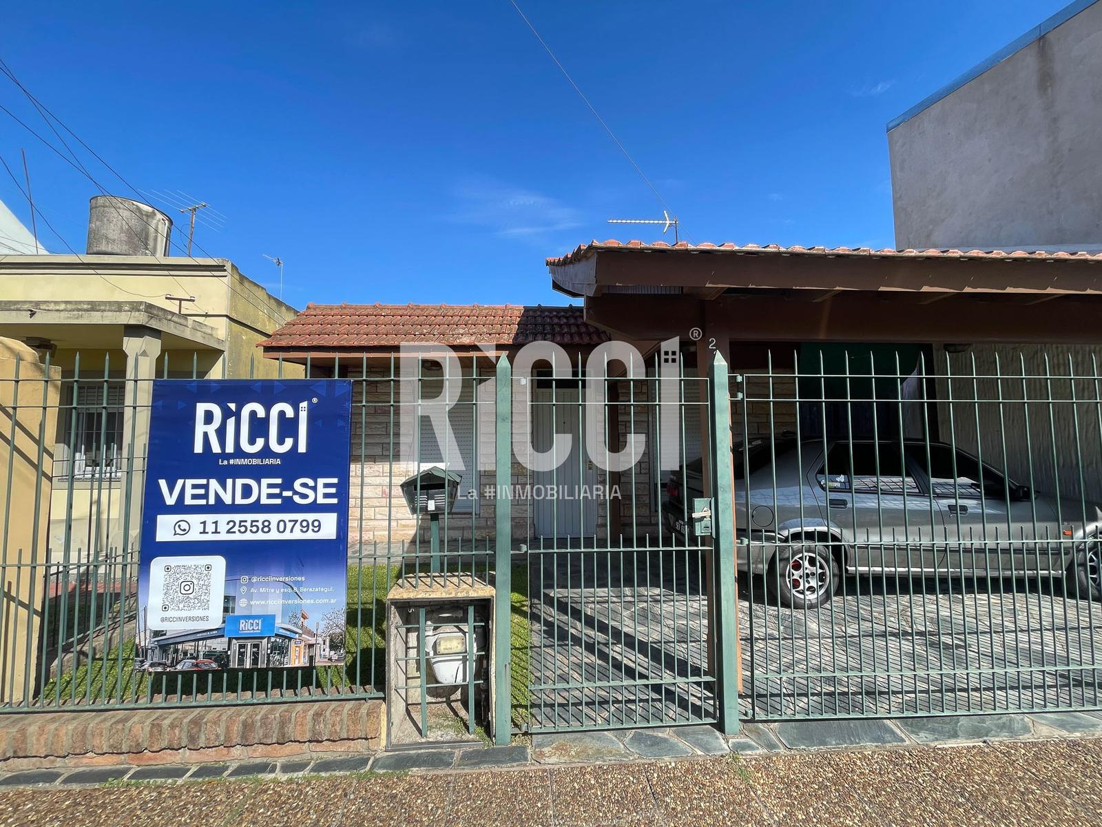 Foto Casa en Venta en Berazategui, G.B.A. Zona Sur 147 al 2200